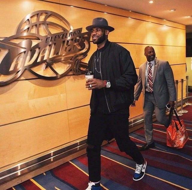 B厂则只做 B厂则只做